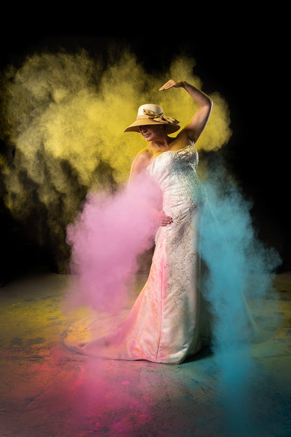 Bruid in xplode powder kleurpoeder workshop studiofotografie bekend van het perfecte plaatje