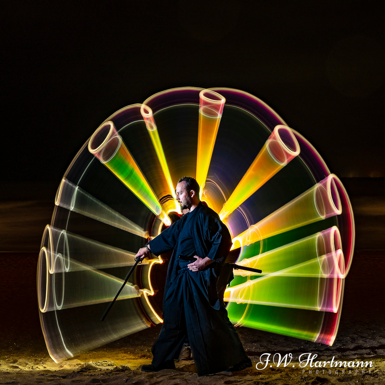 lightpainting lichteffecten in het donker met de lighttube